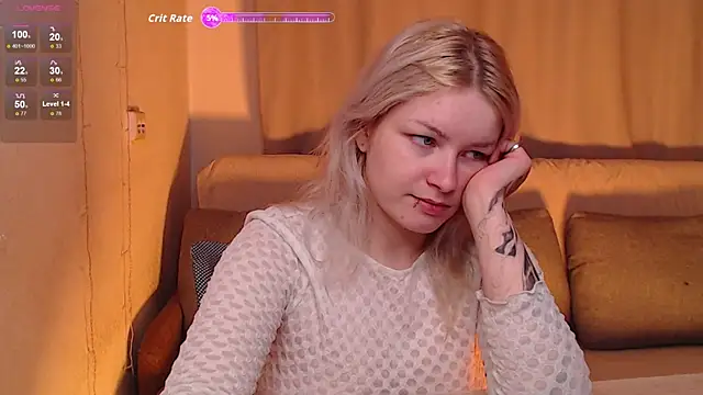 Snapshot of CherryNight6 chatting on 11.27.25 CherryNight6 online show from 11.27.25