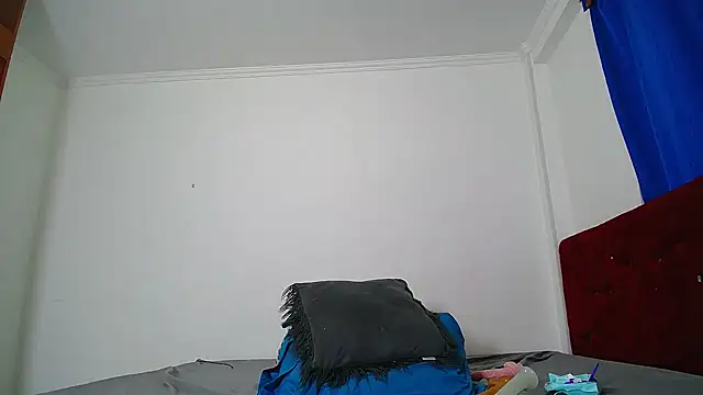 Gigi Scott  online show from 02.25.26