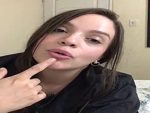 DianneVega online show from 11.30.25