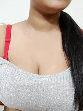 Snapshot of PORI-MONI2025 chatting on 11.25.25 PORI-MONI2025 online show from 11.25.25