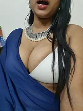 Snapshot of PORI-MONI2025 chatting on 12.17.25 PORI-MONI2025 online show from 12.17.25