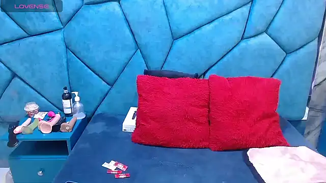 JulietaDiamond online show from 05.09.26