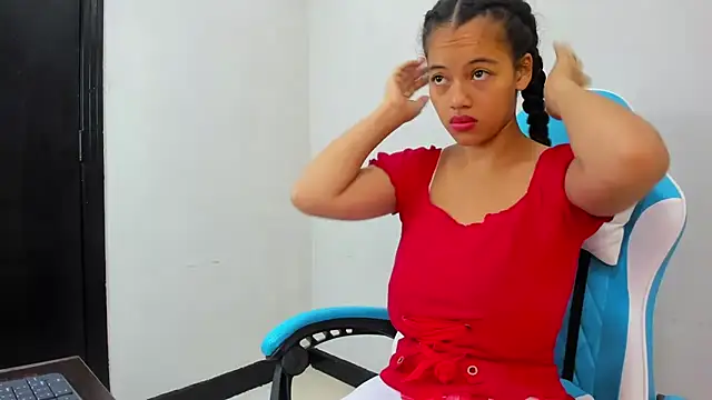 agata18  online show from 11.12.25