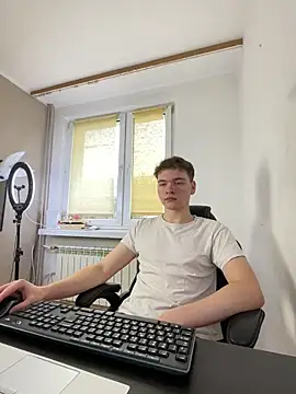 danielxfun online show from 12.22.25