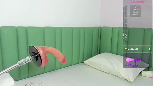 Snapshot of eimy_mason chatting on 11.30.25 eimy mason online show from 11.30.25