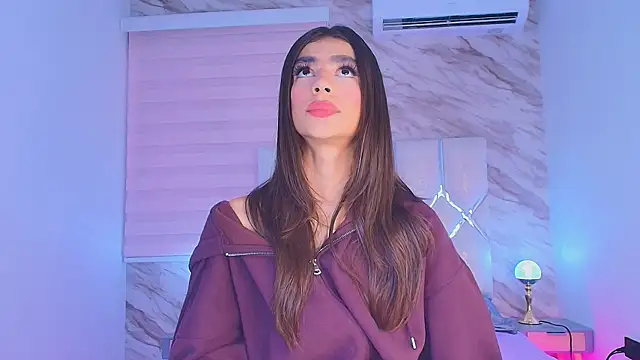 Snapshot of ellisrossi chatting on 11.12.25 ellisrossi online show from 11.12.25