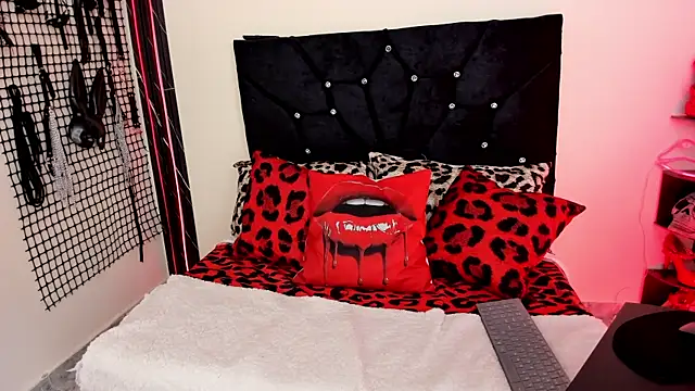 Maily camerun online show from 03.20.26