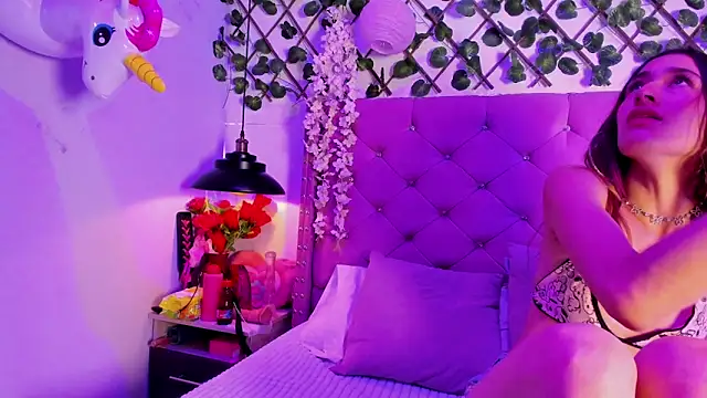 Violet-Storm- online show from 10.24.25