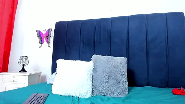 Snapshot of celena_wonder chatting on 11.11.25 celena wonder online show from 11.11.25