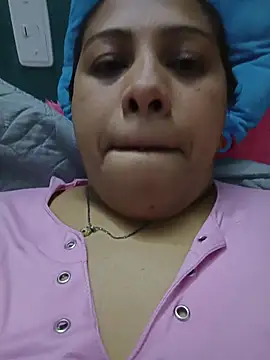 Snapshot of marimar_24 chatting on 11.11.25 marimar 24 online show from 11.11.25