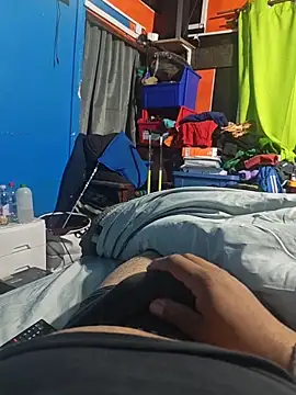 Snapshot of mbrc35 chatting on 11.06.25 mbrc35 online show from 11.06.25