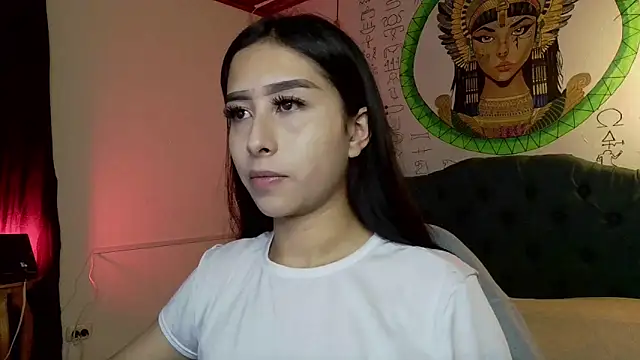 Snapshot of melissa__dolce chatting on 04.21.26 melissa dolce online show from 04.21.26
