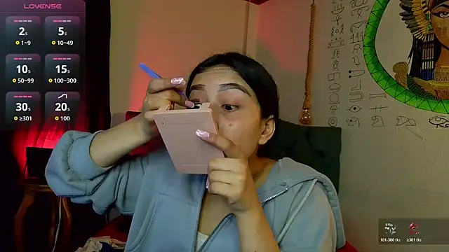 Snapshot of melissa__dolce chatting on 05.15.26 melissa dolce online show from 05.15.26