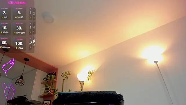 Snapshot of JessicaPratt chatting on 09.10.25 JessicaPratt online show from 09.10.25