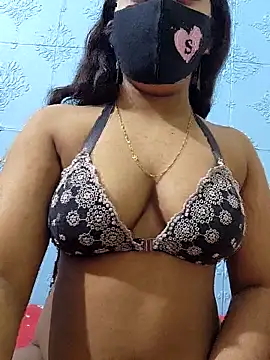 Snapshot of Raisa09 chatting on 11.03.25 Raisa09 online show from 11.03.25