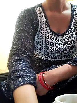 Snapshot of Pyaar_Ki_Pooja chatting on 11.07.25 Pyaar Ki Pooja online show from 11.07.25