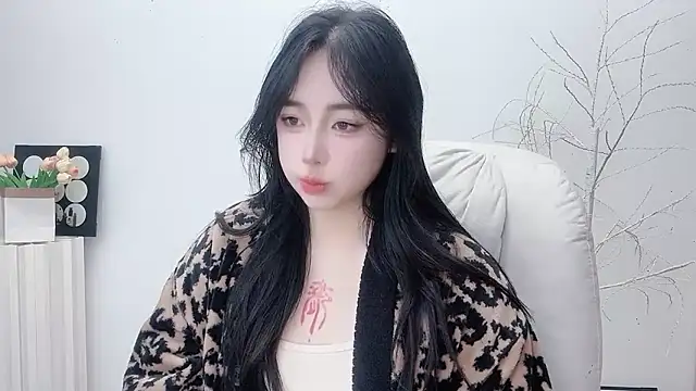 Love-hanzaizai718 online show from 12.21.25