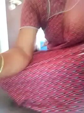 Snapshot of vedha4112telugu chatting on 04.19.26 vedha4112telugu online show from 04.19.26