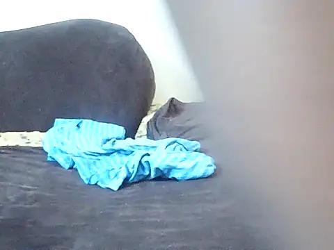 Snapshot of noluthandozuma chatting on 10.29.25 noluthandozuma online show from 10.29.25