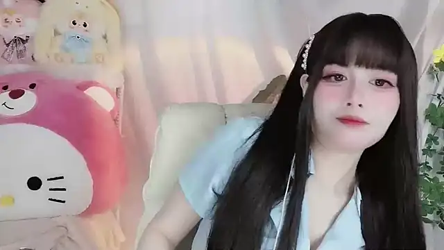 Snapshot of -zhuzhu-999- chatting on 11.26.25 -zhuzhu-999- online show from 11.26.25