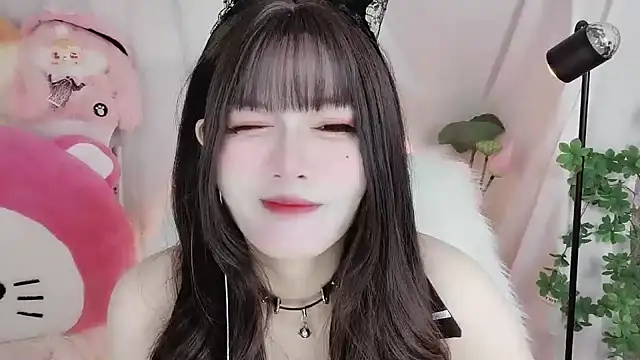 Snapshot of -zhuzhu-999- chatting on 01.14.26 -zhuzhu-999- online show from 01.14.26