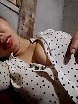 Snapshot of TRIEUTRIEU20 chatting on 11.07.25 TRIEUTRIEU20 online show from 11.07.25