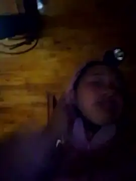 Snapshot of TRIEUTRIEU20 chatting on 11.20.25 TRIEUTRIEU20 online show from 11.20.25