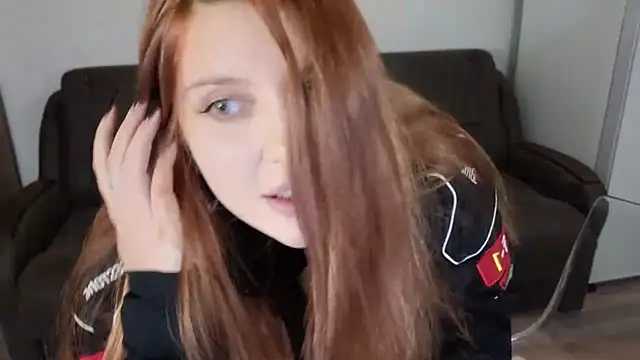 Anastelle online show from 11.21.25