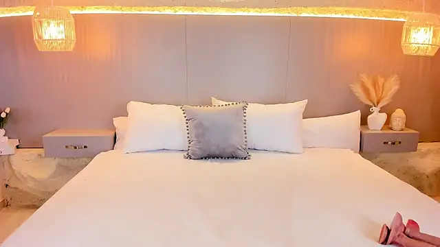 AmyColman  online show from 03.21.26