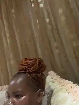 SweetCandy84 online show from 12.18.25