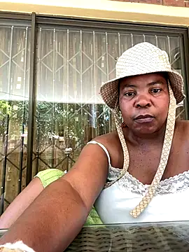 SweetCandy84 online show from 12.20.25