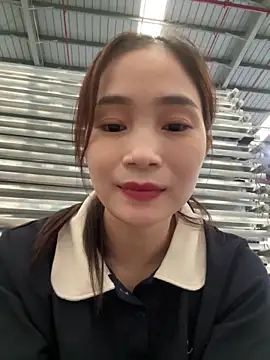 Snapshot of Pig_pig11 chatting on 10.30.25 Pig pig11 online show from 10.30.25