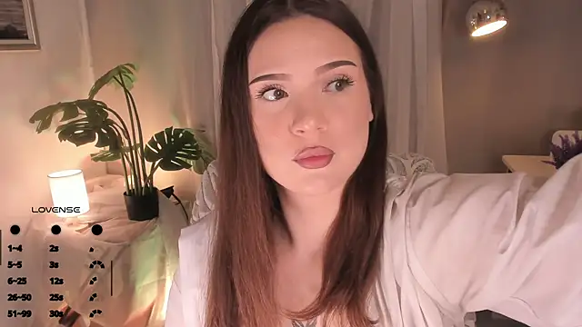 Snapshot of AustinClowerd chatting on 11.08.25 AustinClowerd online show from 11.08.25