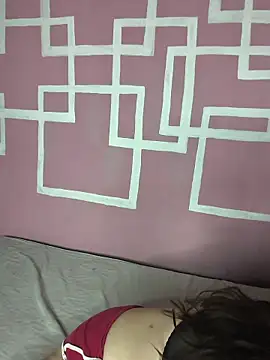 Snapshot of Esmesweet23 chatting on 11.27.25 Esmesweet23 online show from 11.27.25