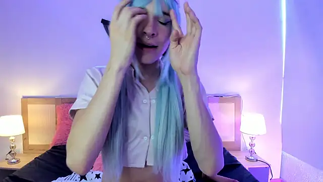 Snapshot of Damiian20_ chatting on 11.10.25 Damiian20 online show from 11.10.25