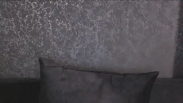 Snapshot of velvetveyraX chatting on 12.02.25 velvetveyraX online show from 12.02.25