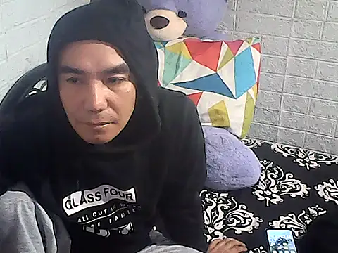 yourasiandesire69 online show from 11.09.25