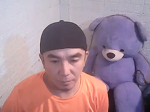 yourasiandesire69 online show from 11.13.25