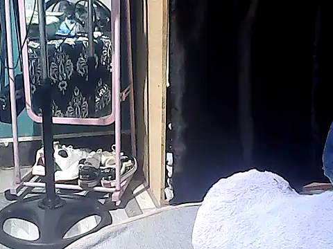 yourasiandesire69 online show from 11.27.25