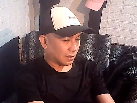 yourasiandesire69 online show from 11.30.25