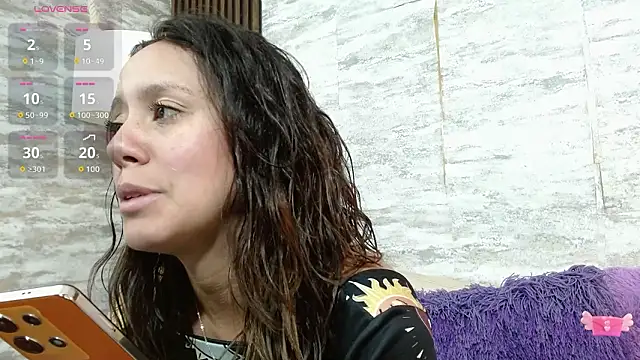 Snapshot of LunaaMorena chatting on 03.07.26 LunaaMorena online show from 03.07.26