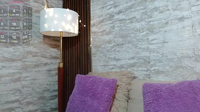 Snapshot of LunaaMorena chatting on 03.27.26 LunaaMorena online show from 03.27.26