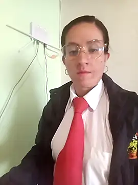 Snapshot of Valentina--1 chatting on 11.10.25 Valentina--1 online show from 11.10.25