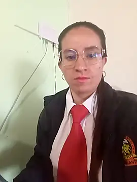 Snapshot of Valentina--1 chatting on 11.11.25 Valentina--1 online show from 11.11.25