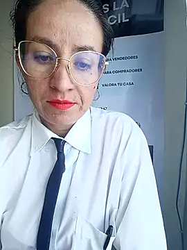 Valentina--1 online show from 12.18.25