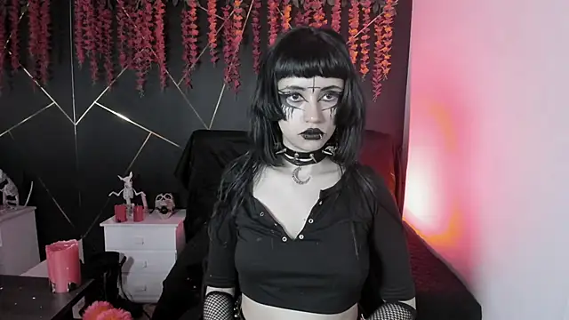 Yueeclipsa online show from 11.08.25