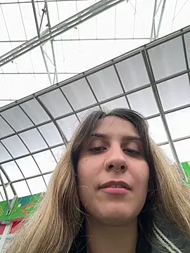 sarah honey   online show from 04.17.26