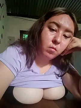 SaraCute 1 online show from 10.28.25