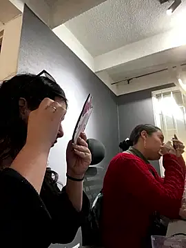 Kloe Novoa online show from 01.12.26