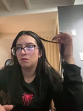 Kloe Novoa online show from 02.05.26